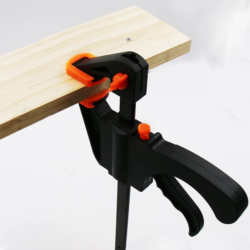 Mini F-klemme 4 tommer for trearbeid